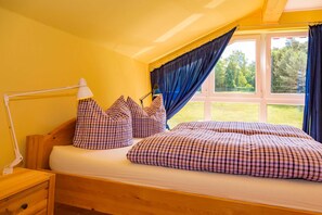 3 bedrooms, travel cot, WiFi, bed sheets - Apartment 5 - Usedom Landhaus Morgenitz (Mellenthin OT Morgenitz)