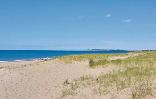 Awesome home in La Faute sur Mer