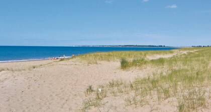 Awesome home in La Faute sur Mer