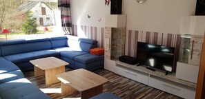 Unclassified image, 5 of 49, button