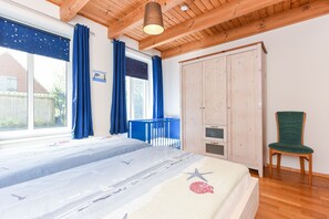 2 chambres, coffre-fort, lit de bébé portatif, Wi-Fi