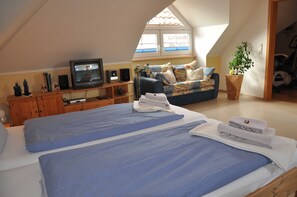 1 Schlafzimmer, Zimmersafe, Schreibtisch, WLAN