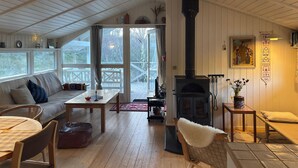 Living area - 2 bedroom nice home in Fanø (Fanø)
