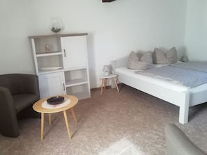 1 soverom, strykejern/-brett, wi-fi og sengetøy