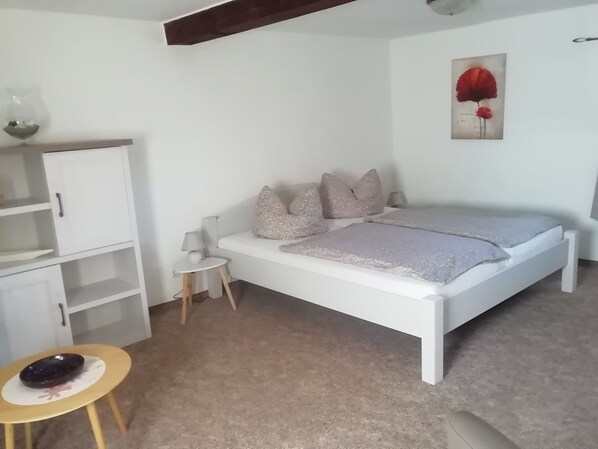 1 Schlafzimmer, Bügeleisen/Bügelbrett, WLAN, Bettwäsche