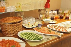 Luokittelematon kuva, 4 kautta 16, painike