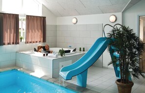 Piscine couverte