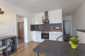 Kühlschrank, Ofen, Geschirrspüler