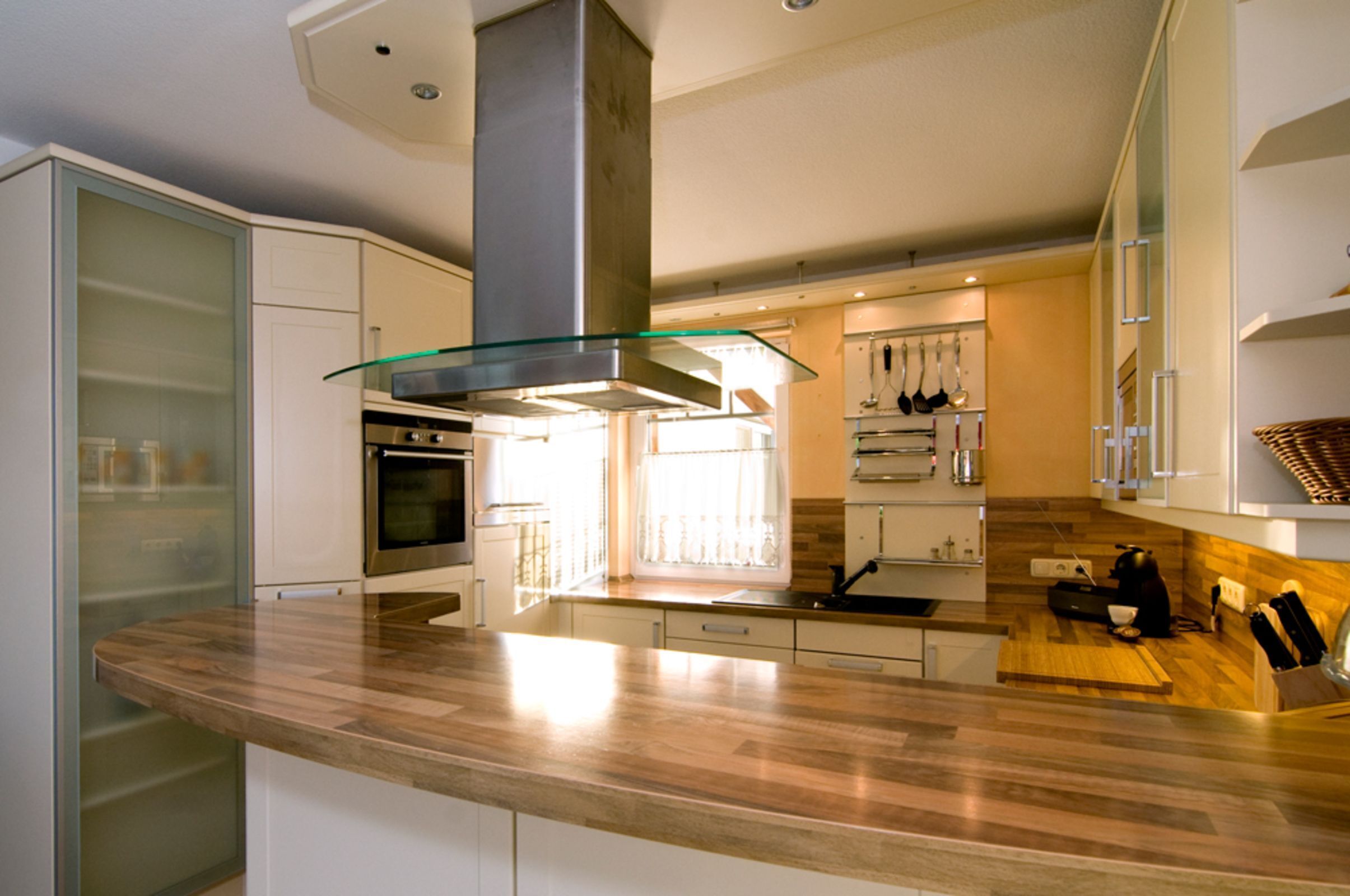 Fridge, oven, dishwasher, high chair