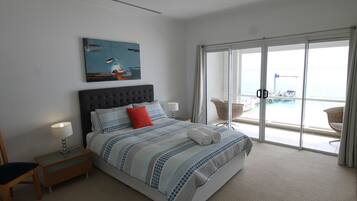 بديكورات فريدة لكل غرفة وطراز فريد لكل وحدة وملاءات أسرّة