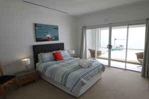 Luxury Apartment Deep Blue 15