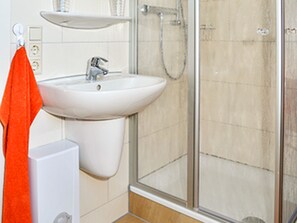 Unclassified image, 4 of 10, button