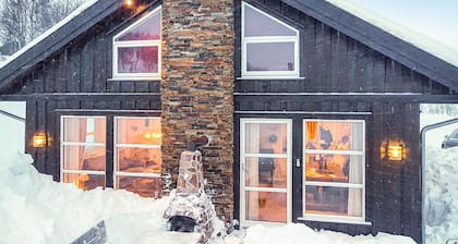 Lovely home in Rauland with sauna