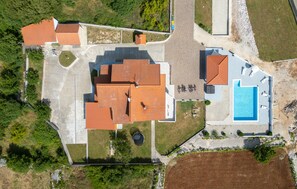 Exterior - Awesome home in Primorski Dolac with sauna (Primorski Dolac)