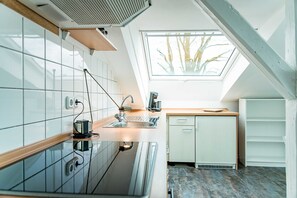 Frigorifero, microonde, forno, lavastoviglie