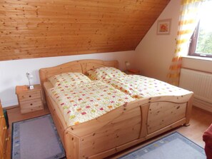 Unclassified image, 4 of 11, button