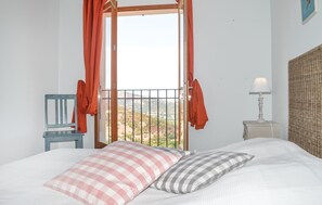 3 habitaciones, wifi gratis y ropa de cama 