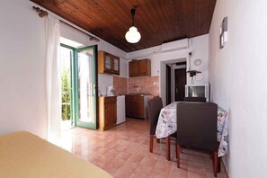 1 habitación y wifi