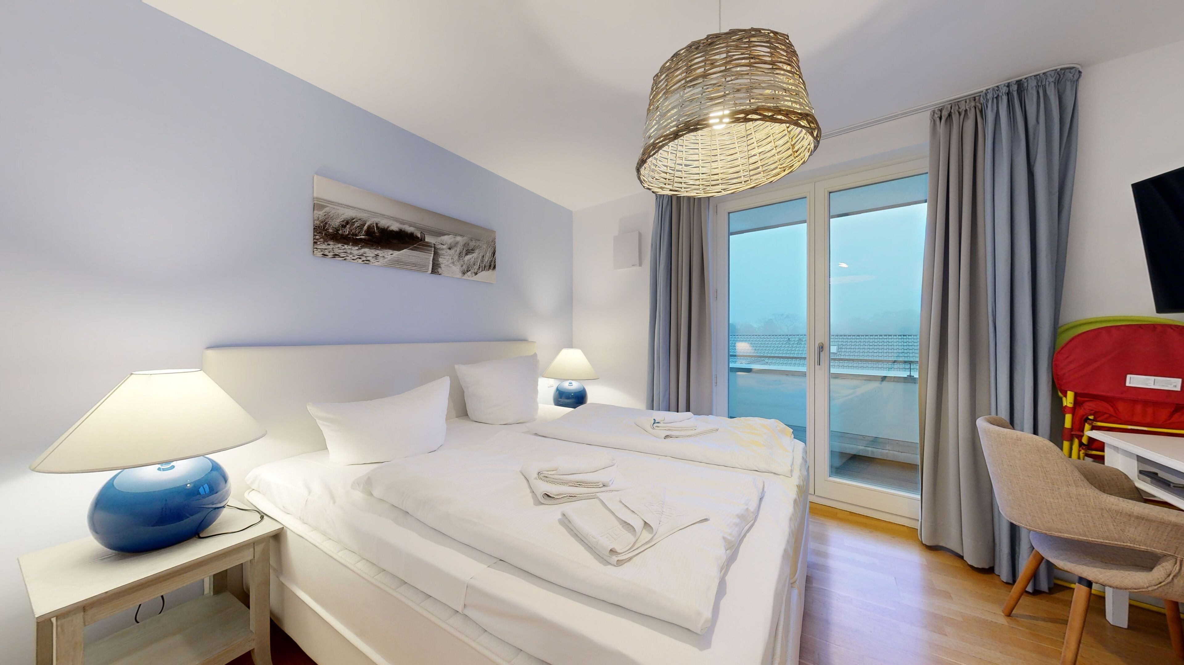 2 bedrooms, iron/ironing board, travel cot, WiFi