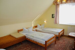 2 soveværelser, weekendseng, sengetøj