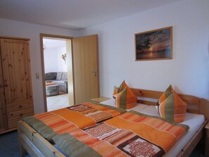 Unclassified image, 5 of 12, button