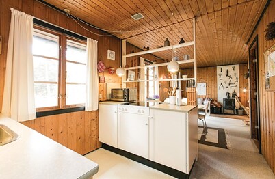 3 bedroom amazing home in Aakirkeby