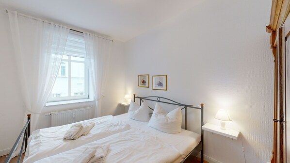 1 Schlafzimmer, Reisekinderbett, WLAN
