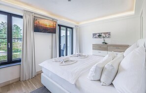 3 عدّة غرف نوم وواي فاي مجانًا وملاءات أسرّة