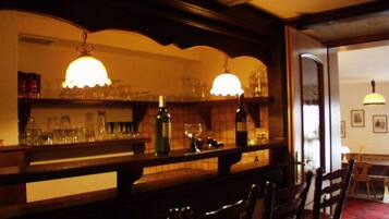 Bar (in der Unterkunft)