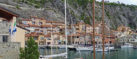 Marina