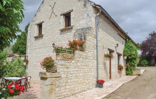 Gorgeous home in Assay