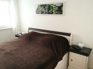 Unclassified image, 2 of 12, button - Villa Meeresrauschen, Strandbrise - Villa Meeresrauschen, App. 7b, 2-4 pers, (Neustadt in Holstein)