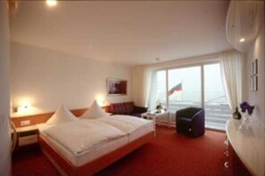 1 bedroom, desk, travel cot, WiFi - Double room. Balcony. Lake view - House Hanseat (Helgoland)