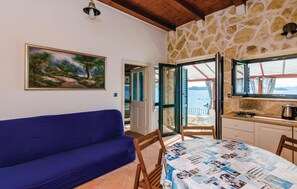 TV - Lovely home in Slano with house sea view (Slano)
