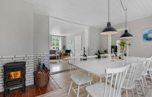 Dining - Awesome home in Nexø with sauna (Nexø)