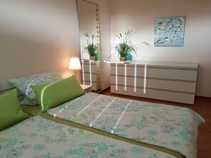 2 Schlafzimmer, WLAN, BettwÀsche