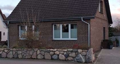 Frey: Holiday home on two floors with terrace - Ferienhaus Frey