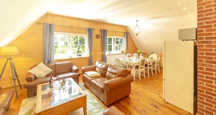 Ferienwohnung OG - Ferienwohnungen im Reetdachhaus