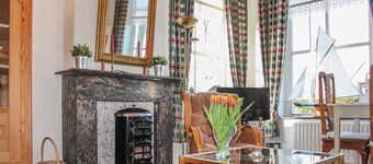 Cozy apartment in Molkwerum with WiFi