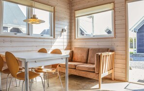 Dining - 2 bedroom nice home in Thyborøn (Thyborøn)