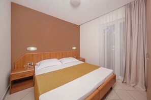 1 bedroom, Internet
