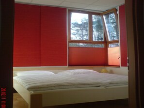 2 Schlafzimmer, Reisekinderbett, WLAN