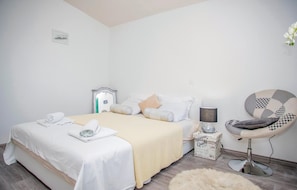 3 chambres, Wi-Fi gratuit, draps fournis
