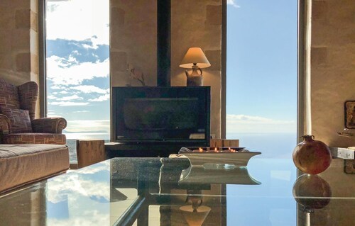 Maison Elia with private pool