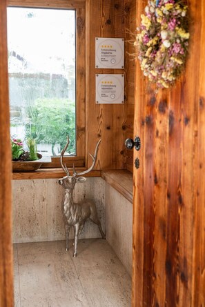 Unclassified image, 2 of 33, button