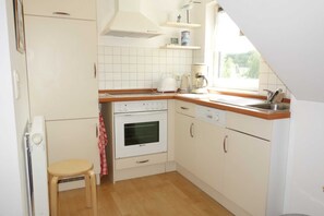 Frigorifero, forno, lavastoviglie, macchina per tè/caffè