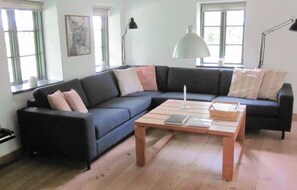 Tv, pejs, dvd-afspiller