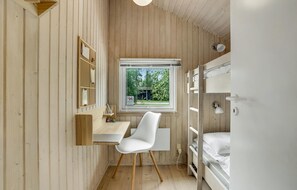4 Schlafzimmer, Reisekinderbett, kostenloses WLAN