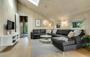 Téléviseur, foyer, lecteur de DVD