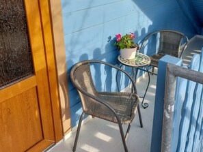 Unclassified image, 5 of 24, button